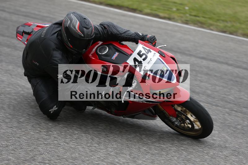 Archiv-2025/08 20.04.2025 Speer Racing ADR/Gruppe gruen/454
